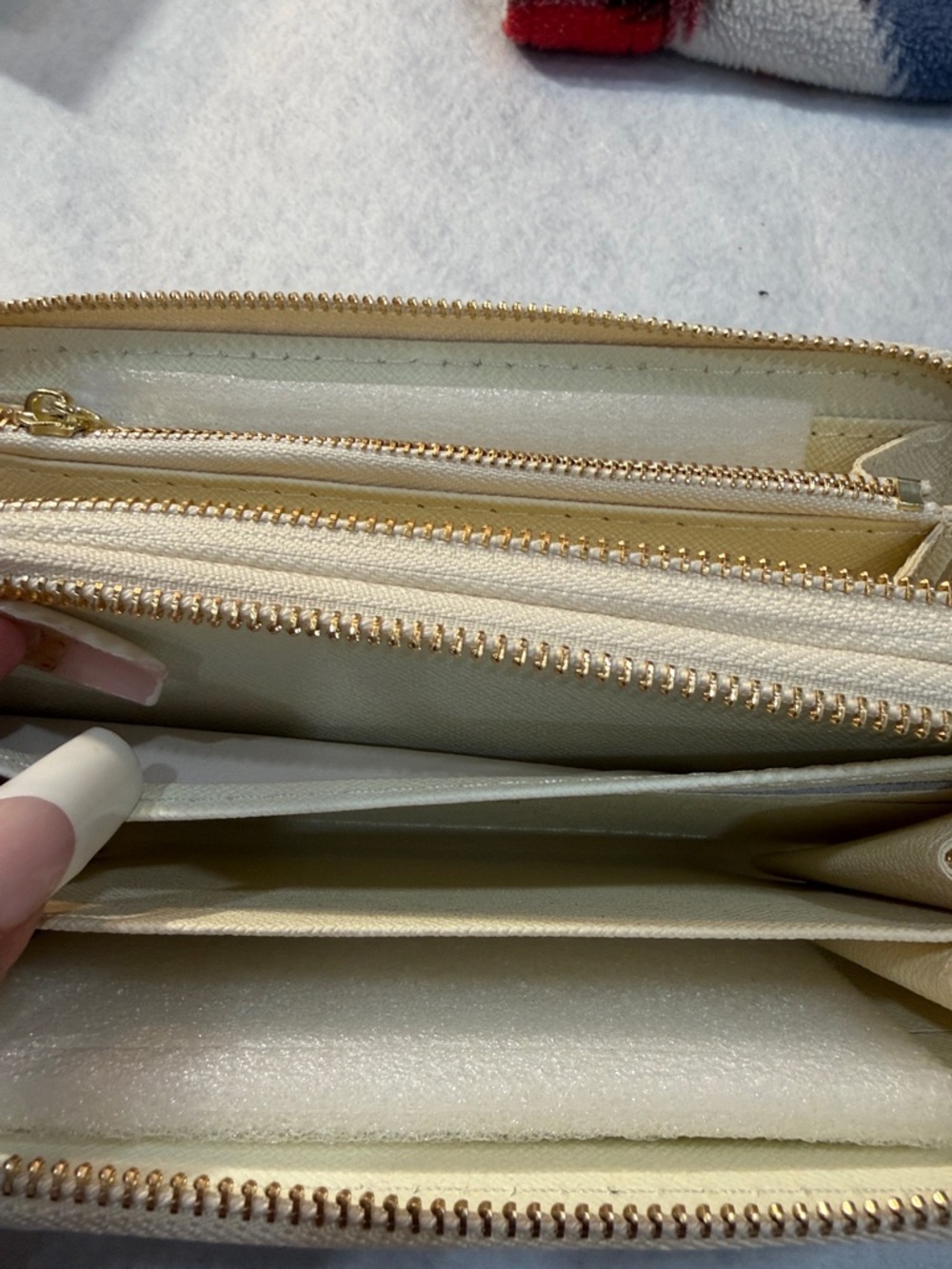 Lv Damier Azur double Zip Around Wallet - White/Gray - Picture 8 of 11